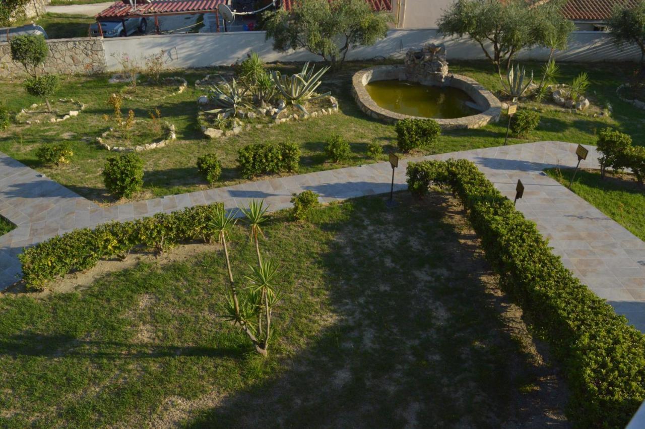 Anagenessis Resort Kalamákion Exterior foto
